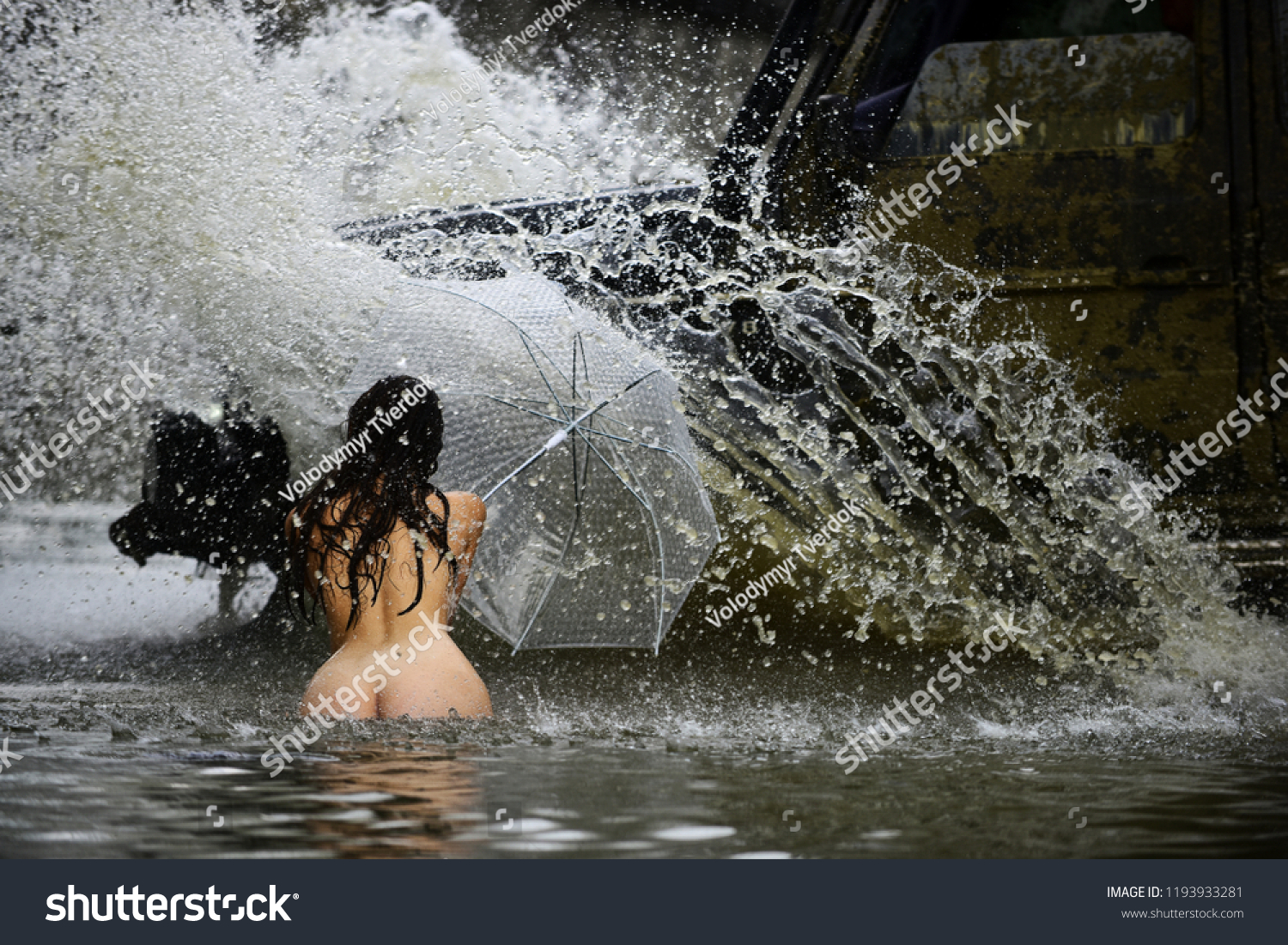 chris behrendt add car washing naked image