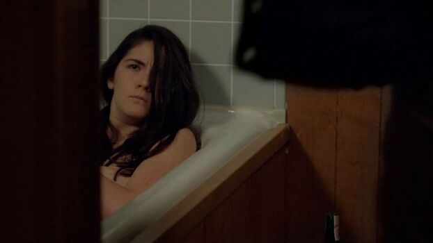 alexandria dews add isabelle fuhrman naked image